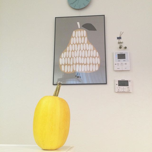 暮らしに北欧デザインを取り入れよう。1枚のポスターで温かみのある