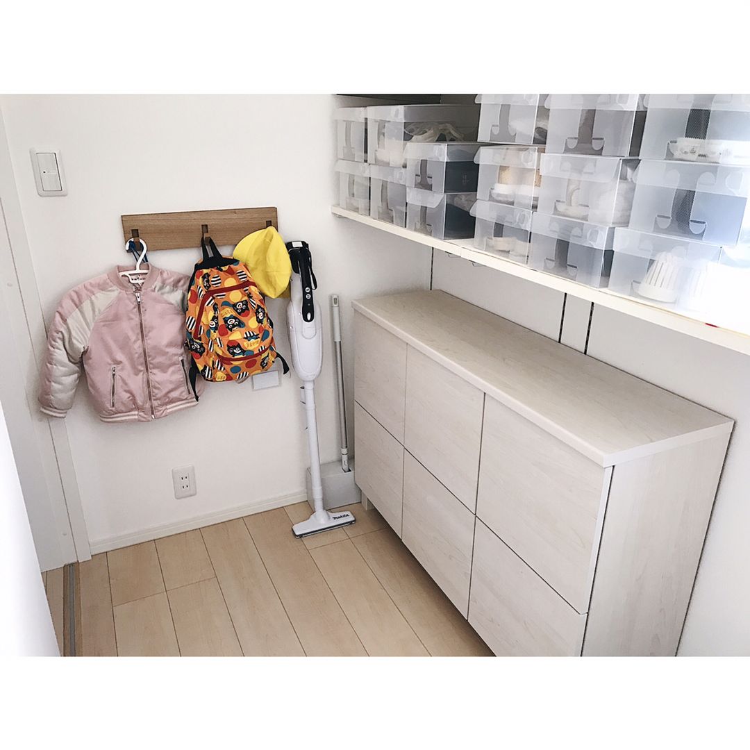 収納上手さんの愛用品。無印【壁に付けられる家具3連ハンガー】に注目