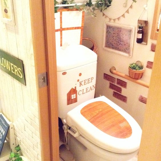 トイレのおしゃれ収納実例35選♪毎日使う空間だからこそ狭くても快適に！ folk