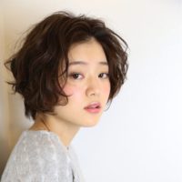 年齢と共にヘアカラーもチェンジ！大人の女性におすすめなのはダークカラー♪