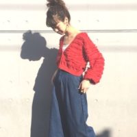 今年のトレンドカラー！赤のニットを取り入れた女性らしい春コーデ集♪