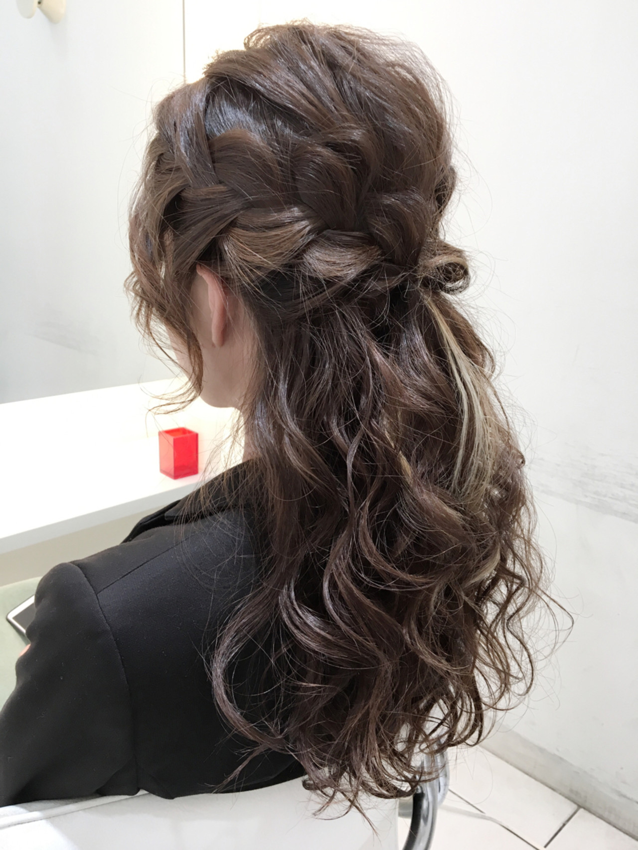 【くるりんぱ】ロングヘアアレンジ８