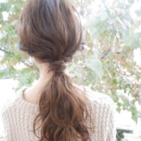 忙しい朝の強い味方！お仕事ヘアにもおすすめの簡単アレンジをご紹介♪