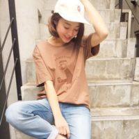 Ｔシャツで遊ぼう◎カッコよく着こなす、大人女子のプリントＴシャツスタイル