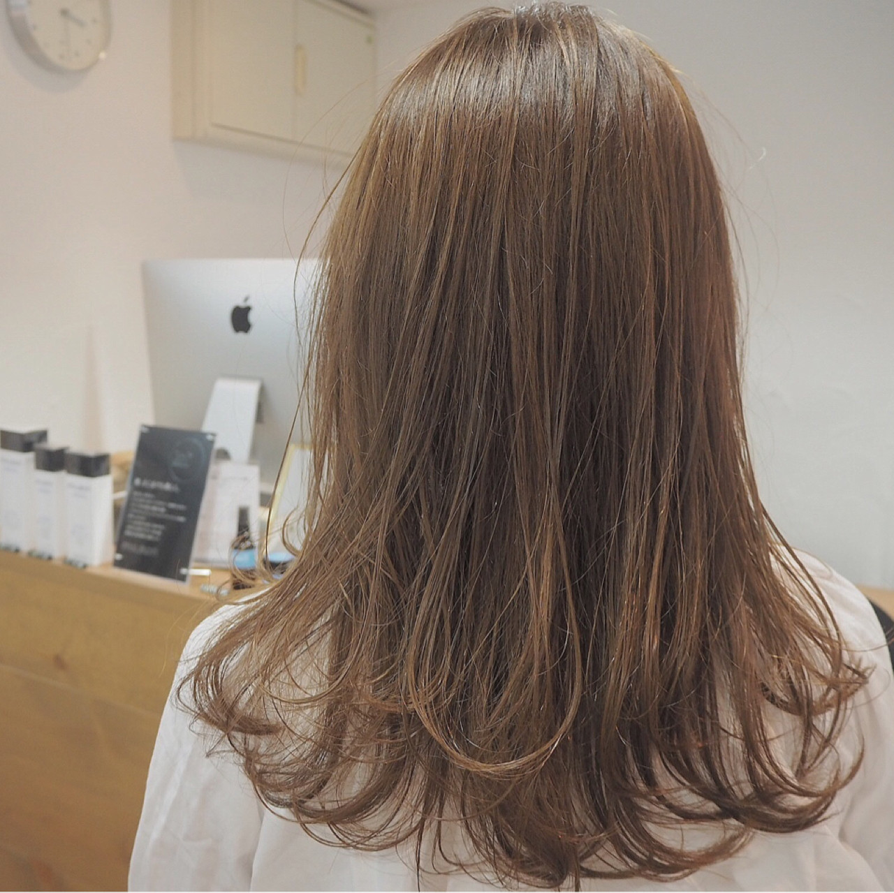 ロングの髪型！ストレートをヘアカラーでアレンジ10