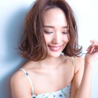 色気を出すなら濡れ髪に♡大人のヘルシーヘアスタイル特集！