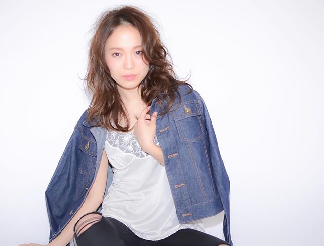 サロモに学ぶ可愛いヘアスタイルのスタイリング特集 Folk