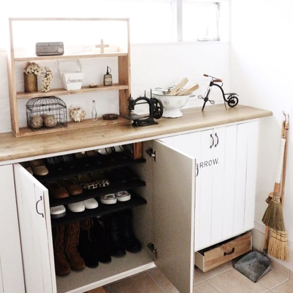 靴箱収納アイデア集 使いやすい おしゃれな靴収納を目指そう Folk