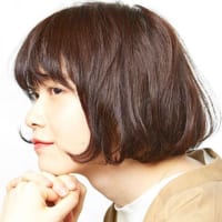 ボリューム感がポイント！小顔＆首長効果がある大人可愛いショートヘア特集