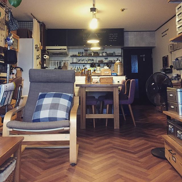 手軽に空間の模様替えを クッションフロアのある生活 Folk