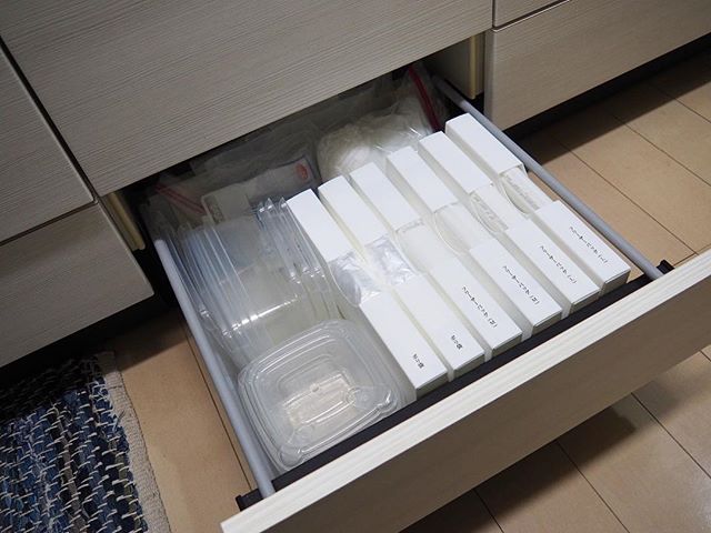 タッパー収納　引き出し１１
