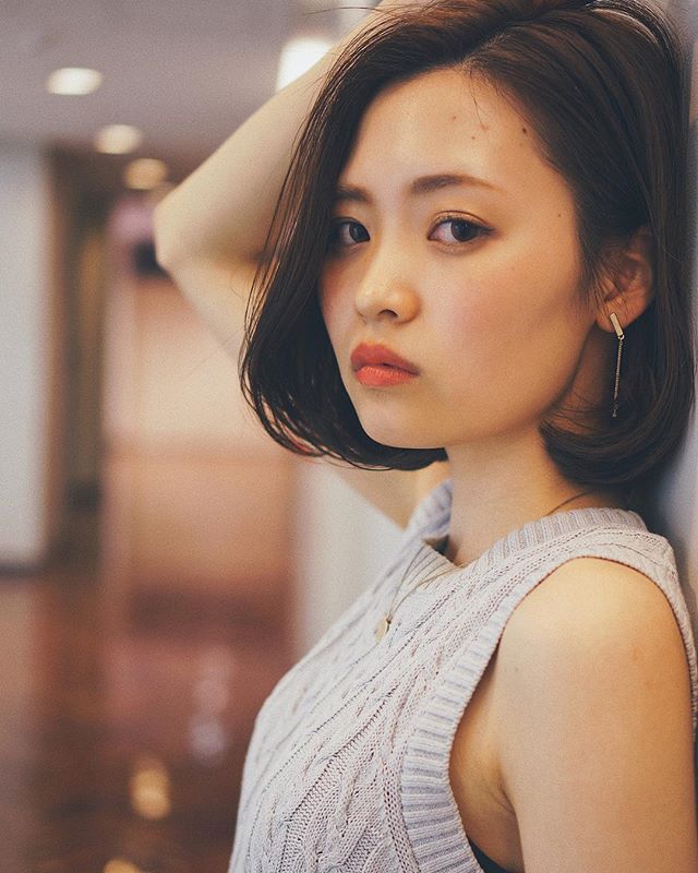 長めボブのおしゃれなヘアスタイル３２