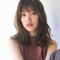 大人女性が憧れるナチュラルスタイルは毛先がポイント！自然体で可愛いヘアスタイル