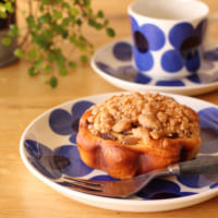 いつもの料理がもっとステキに映える☆白×青の器で食卓を華やかに