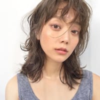 揺れ髪×レイヤースタイルで誰よりも可愛く♡簡単スタイリングで作るおしゃれヘア特集！