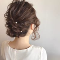 お呼ばれヘアにもぴったり！秋におすすめの大人女性アレンジヘア♡