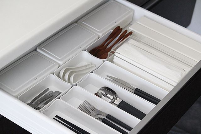 ダイソー の 粘土ケース 活用術 便利なアイテムの使い方をご紹介 Folk