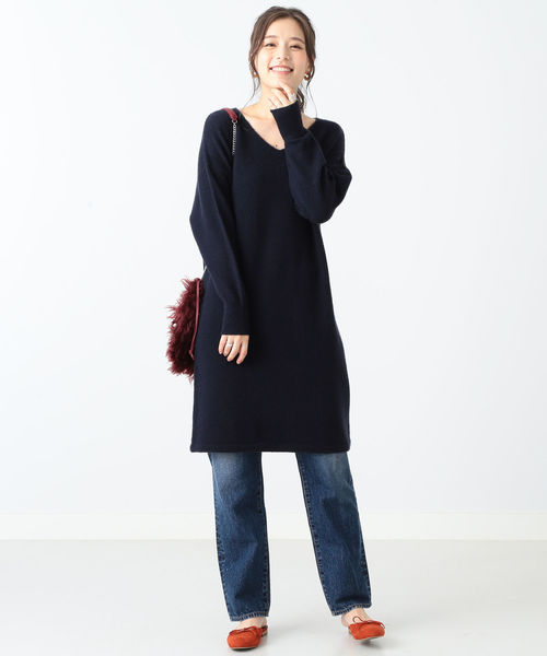 カシミヤタッチVネックロングワンピース