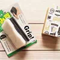 100均グッズで網戸のお掃除が驚くほど楽々に！