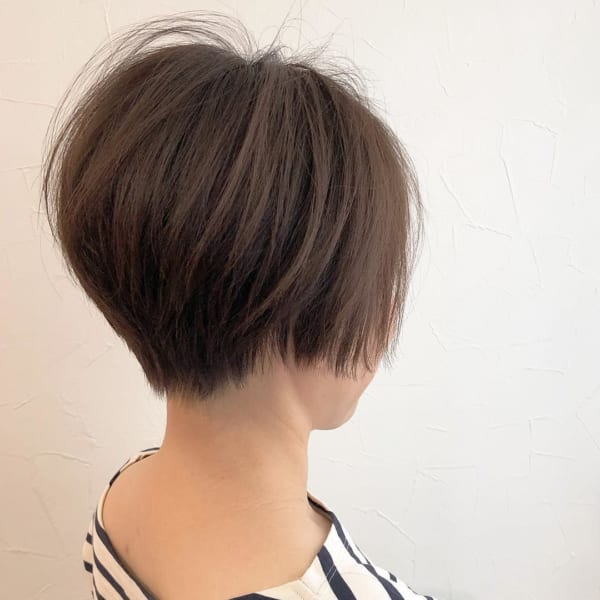 50代 ヘアスタイル ショート9