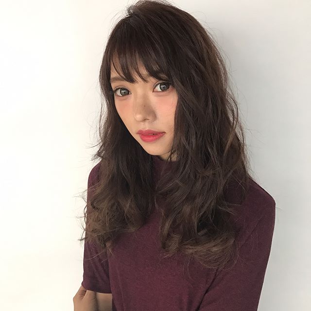 ストレートからウェーブまで今っぽヘアでおしゃれ女子10