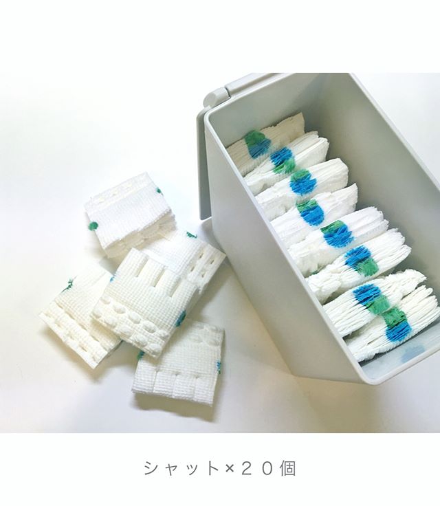 無印良品のごみ箱に流せるトイレブラシを収納