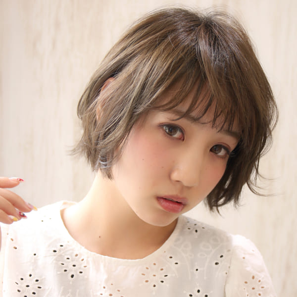 ショートボブのヘアアレンジ 81