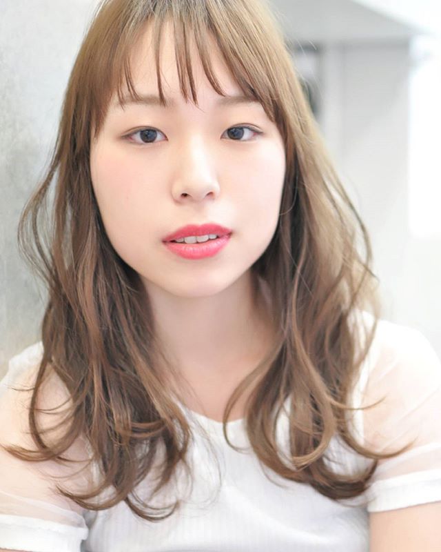 野暮ったい印象から脱する大人ヘアスタイルの作り方♪１３