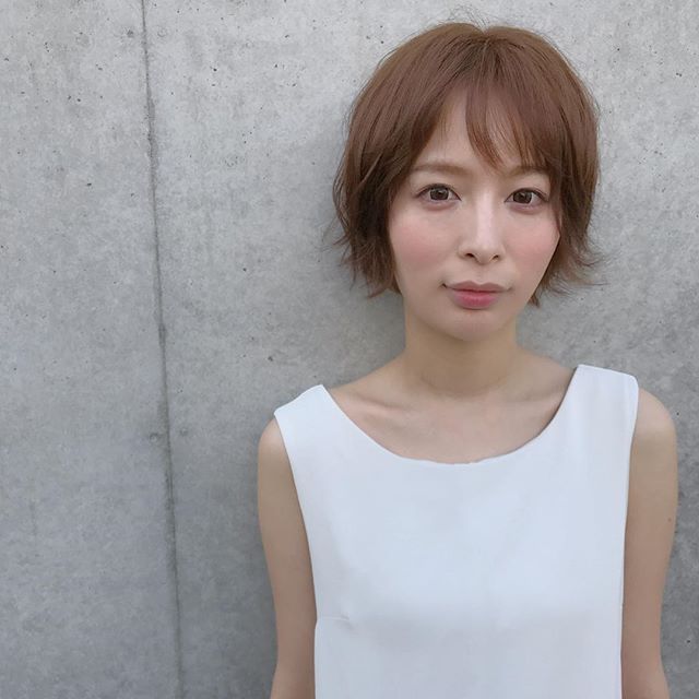 ショートヘアが似合う顔２５