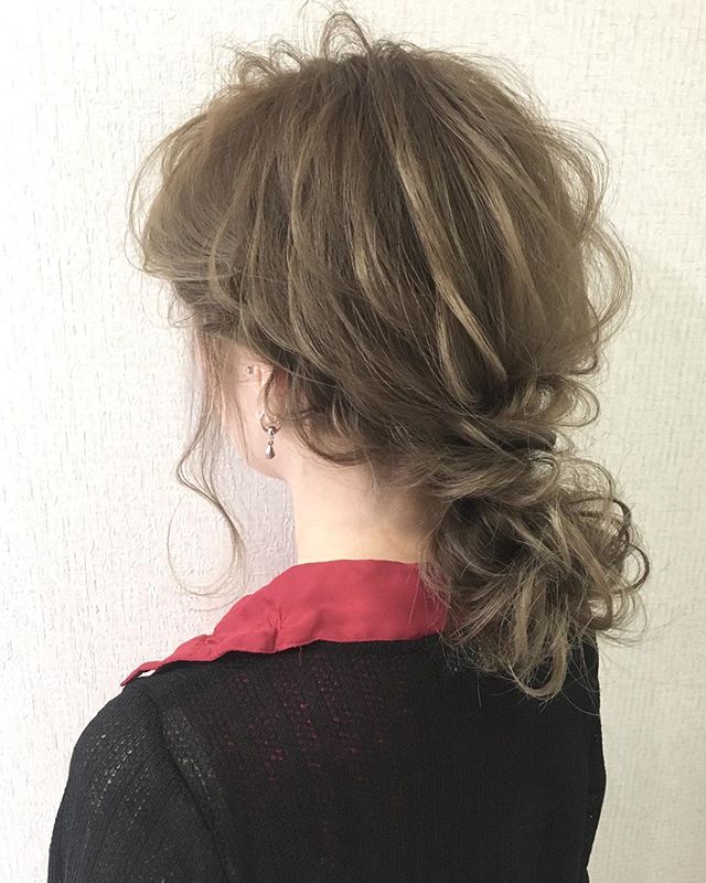 なみウェーブベースでヘアアレンジ3