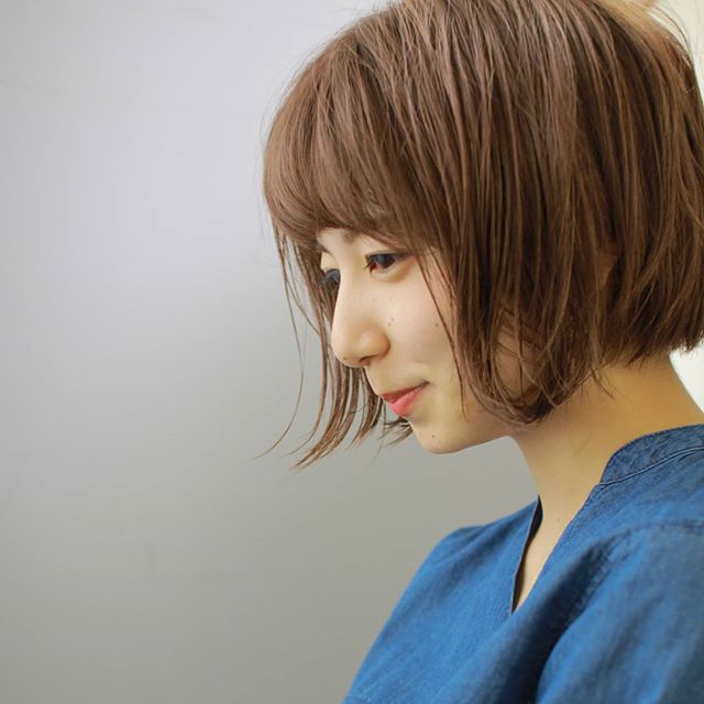 小顔ヘアスタイル７