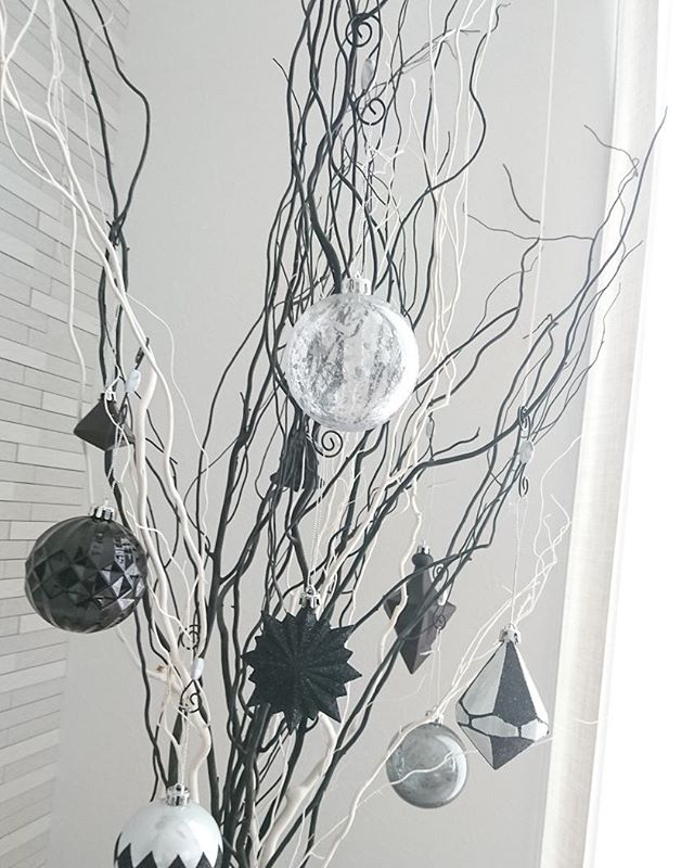 モダンな輝きが素敵 冬インテリアにぴったりなクリアカラーのオーナメントをご紹介 Folk