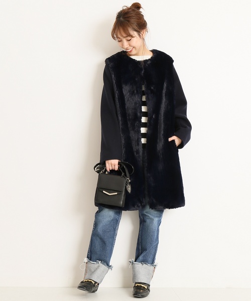 ファーボディークルーコート