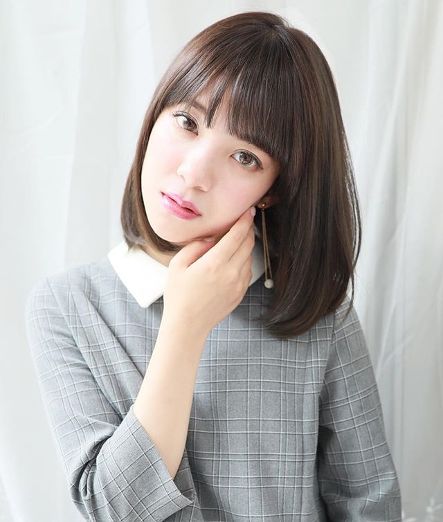 大人女子　ヘアスタイル　ナチュラル３