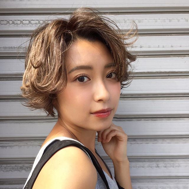 50代 ヘアスタイル 丸顔2