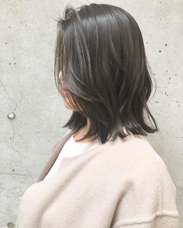 長めボブのおしゃれなヘアスタイル５９