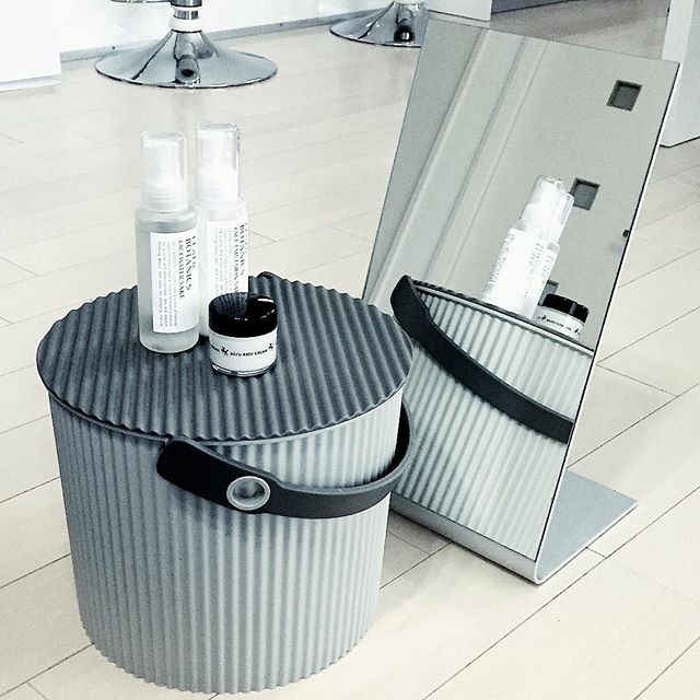 コスメ収納のお悩み解決 インスタグラマーのおしゃれな収納アイデア集 Folk