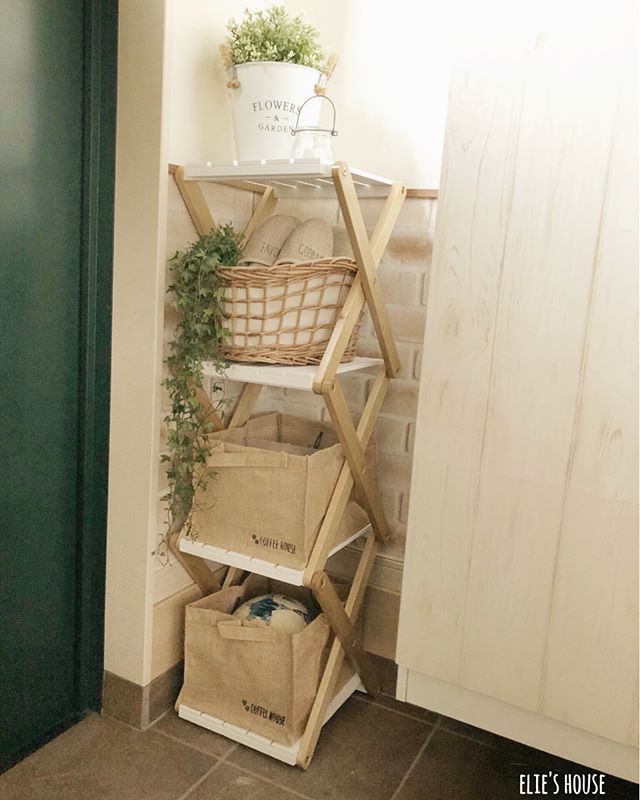 狭い玄関でも使える棚をDIY2