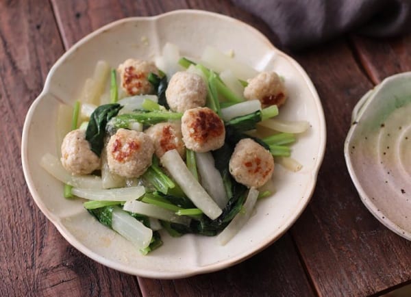 鶏団子と大根の旨だし煮