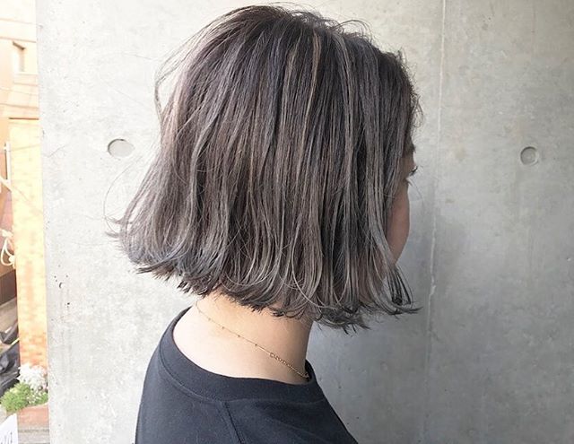 面長 ボブ ヘアカラー3