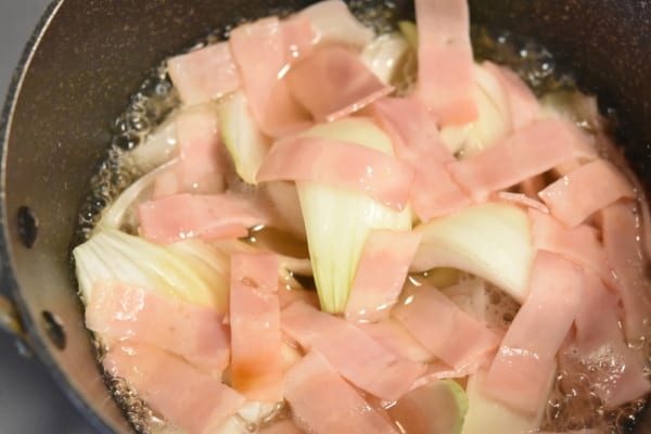 新たまねぎとベーコンの蒸し煮4