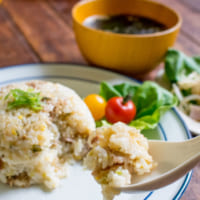 【連載】炊飯器に入れるだけ！ネギ豚チャーハンと簡単副菜で楽々中華献立♪