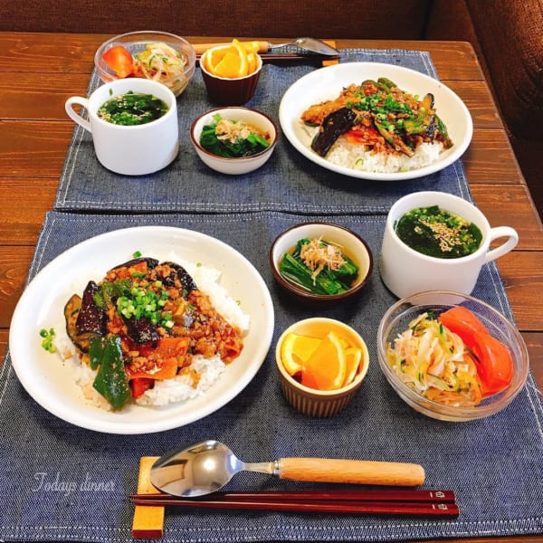 なすとピーマンたくさんの麻婆丼