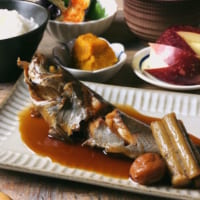 魚の人気レシピ特集！《焼く・煮る・揚げる》絶品料理をみんなで食べよう♪