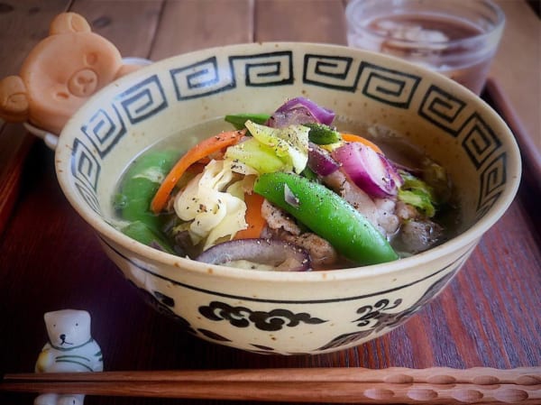 野菜たっぷり塩ラーメン