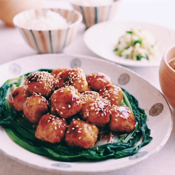 ぱくぱく鶏団子の中華風照りとろ炒め