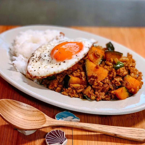 ご飯1粒ずつにカレーの味わい！ドライカレー