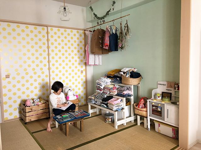 和室を改造したポップで楽しい女の子部屋2