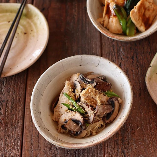 鶏むねときのこの和風仕立て　和風ハンバーグに合うおかず