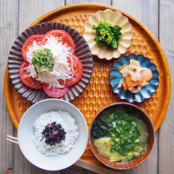 蒸し鶏と玉ねぎのサラダ